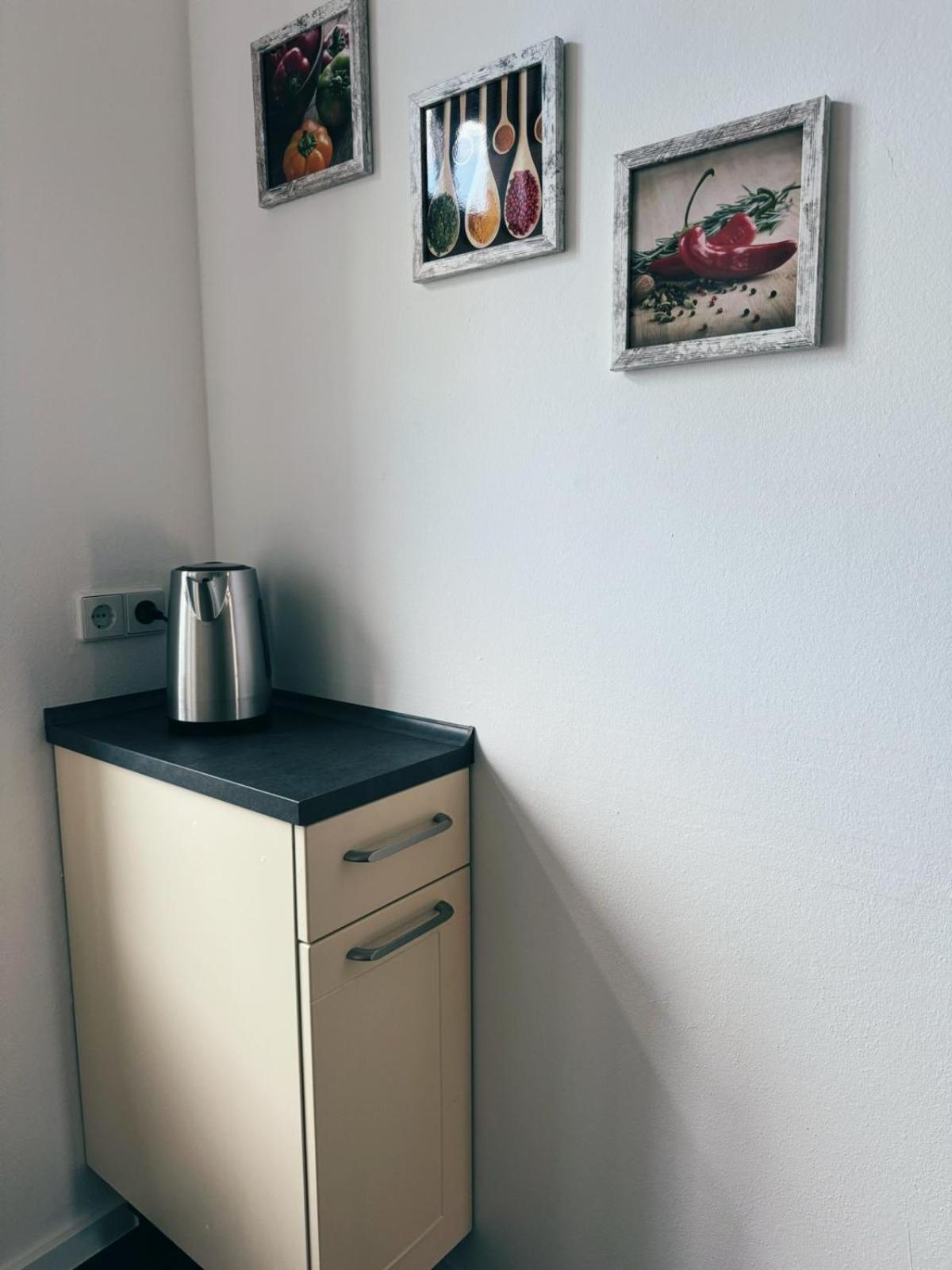 Zentrum 2R, Wifi, 4P, Modern, Ruhig Chemnitz Exteriör bild